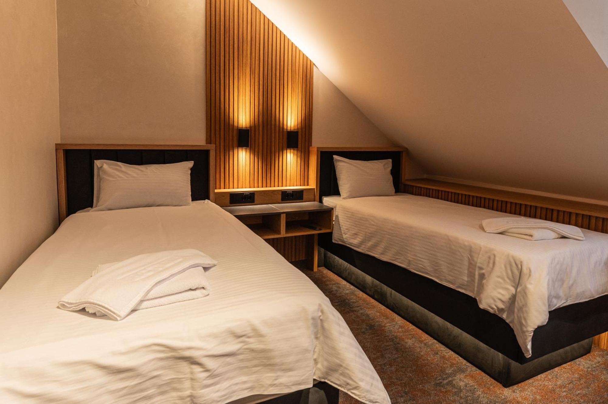 Hotel Astral Σάμπατς Δωμάτιο φωτογραφία